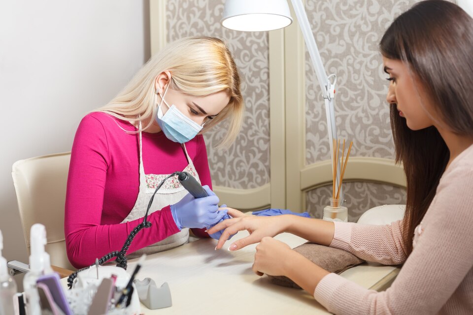 Çifteler Manikürcü